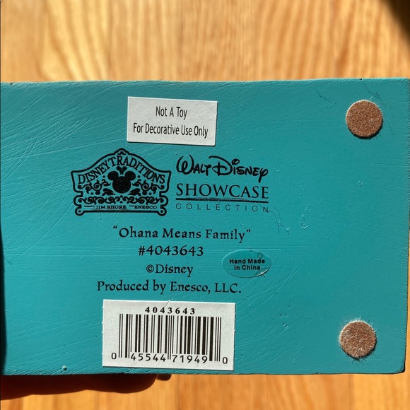 Disney Traditions Lilo and Stitch - Picture 3 of 3